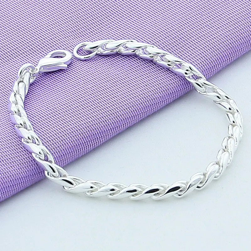 Sara BraceletsSPECIFICATIONS
Bracelets Type: Chain &amp; Link Bracelets
Main Stone: NONE
Certificate: YES
Item Weight: 9.80g
Metals Type: silver
Metal Stamp: 925,Sterling
Style: CChic ForeverSara Bracelets