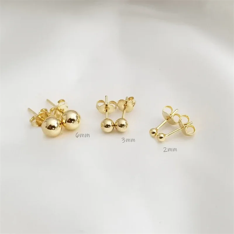 Bela EarringsSPECIFICATIONS
•Gold filled with butterfly clasp
•Item Weight: 0.2g
•Sizes Available 2MM/3MM/4MM
• Comes as a pair
• Nickel Free
• HypoallergenicChic ForeverBela Earrings