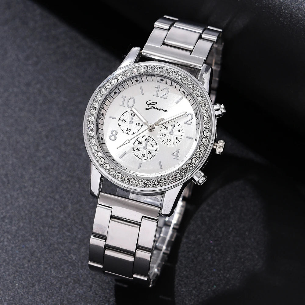 Set Luxury WatchSPECIFICATIONS
Water Resistance Depth: No Waterproof
Movement: Quartz
Case Material: ALLOY
Clasp Type: Bracelet Clasp
Dial Window Material Type: glass
Case ThicknessChic ForeverSet Luxury Watch