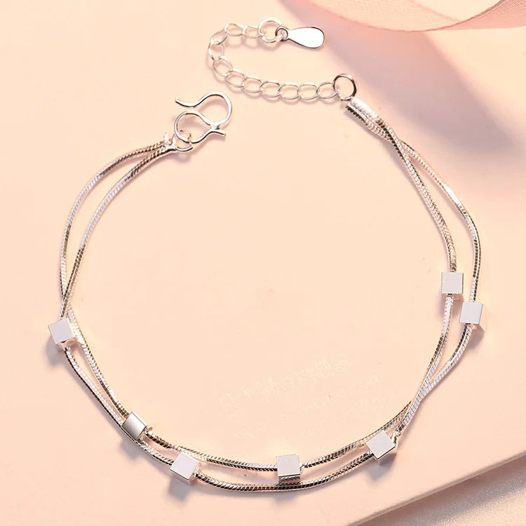 kara braceletsSPECIFICATIONS
Metal Stamp: 925,Sterling
Length: 8 inches 20CM
Metals Type: silver
Item Weight: 5g
Shape\pattern: GeometricChic Foreverkara bracelets